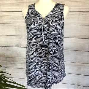 Juniper Ln | Geometrical Print Blouse